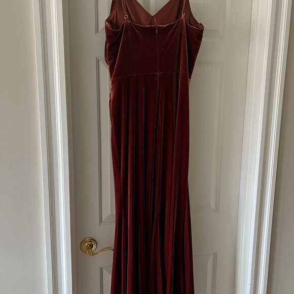 REVELRY Rory Velvet Dress Terracotta - SIZE 12 - Picture 3 of 5